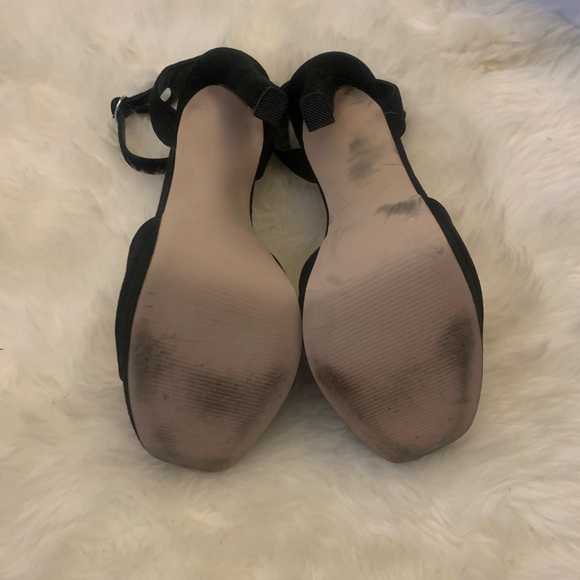 Steve Madden Suede Sandal - Picture 12 of 14